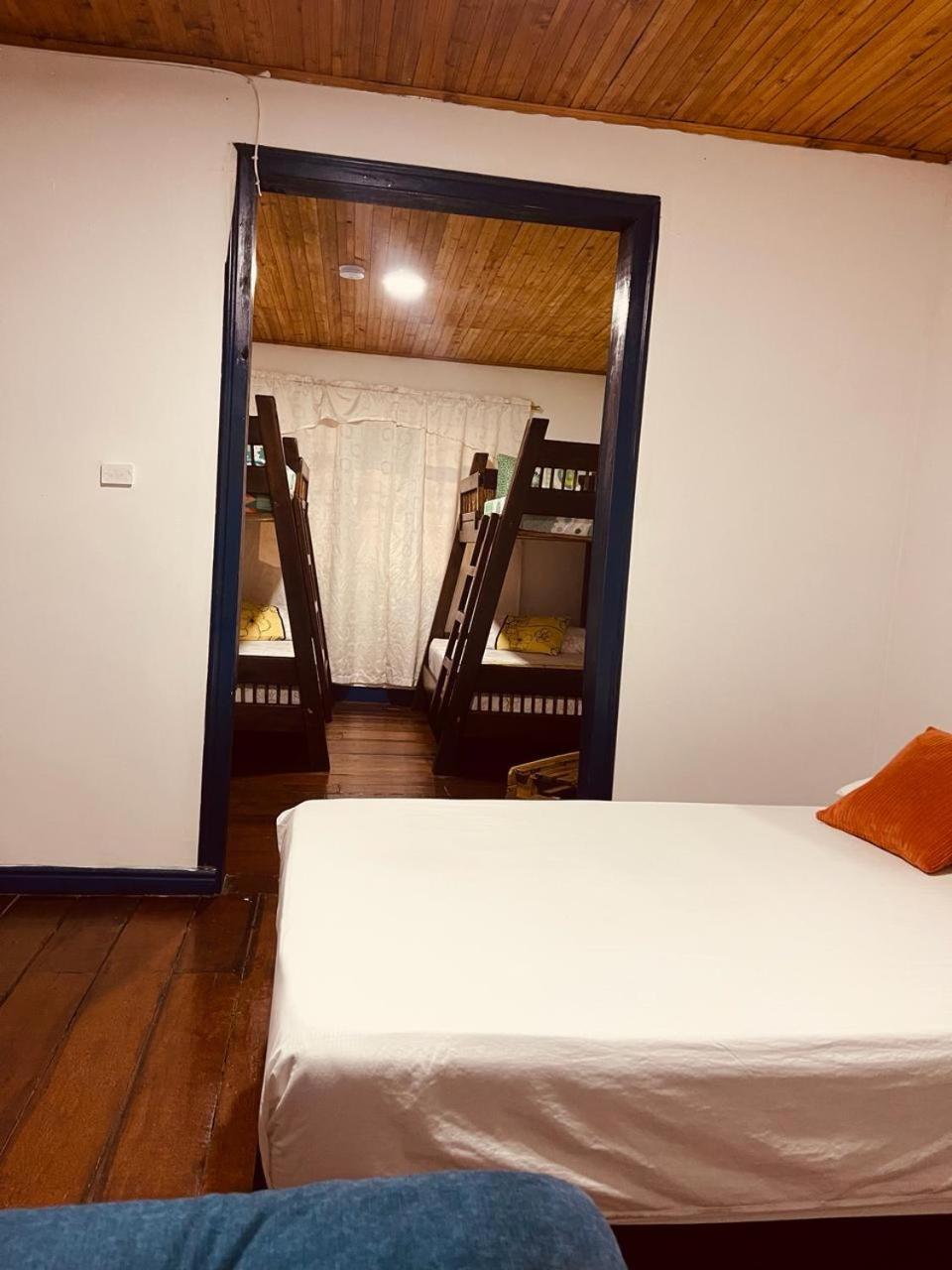 The Canarys Hostal Santa Rosa de Cabal Dış mekan fotoğraf